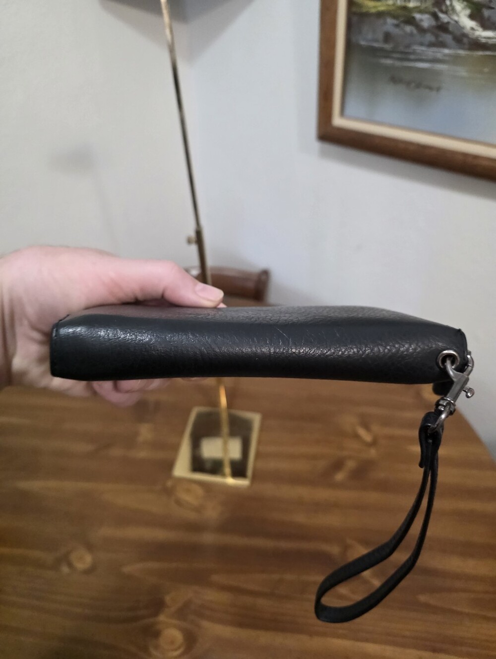 Tory Burch Continental Black Leather Zip Wristlet with Logo - Picture 3 of 12